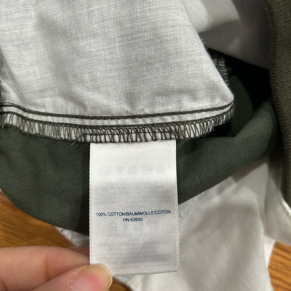 Lands End size 10-12 boys. Excellent unused condition. - Picture 4 of 4